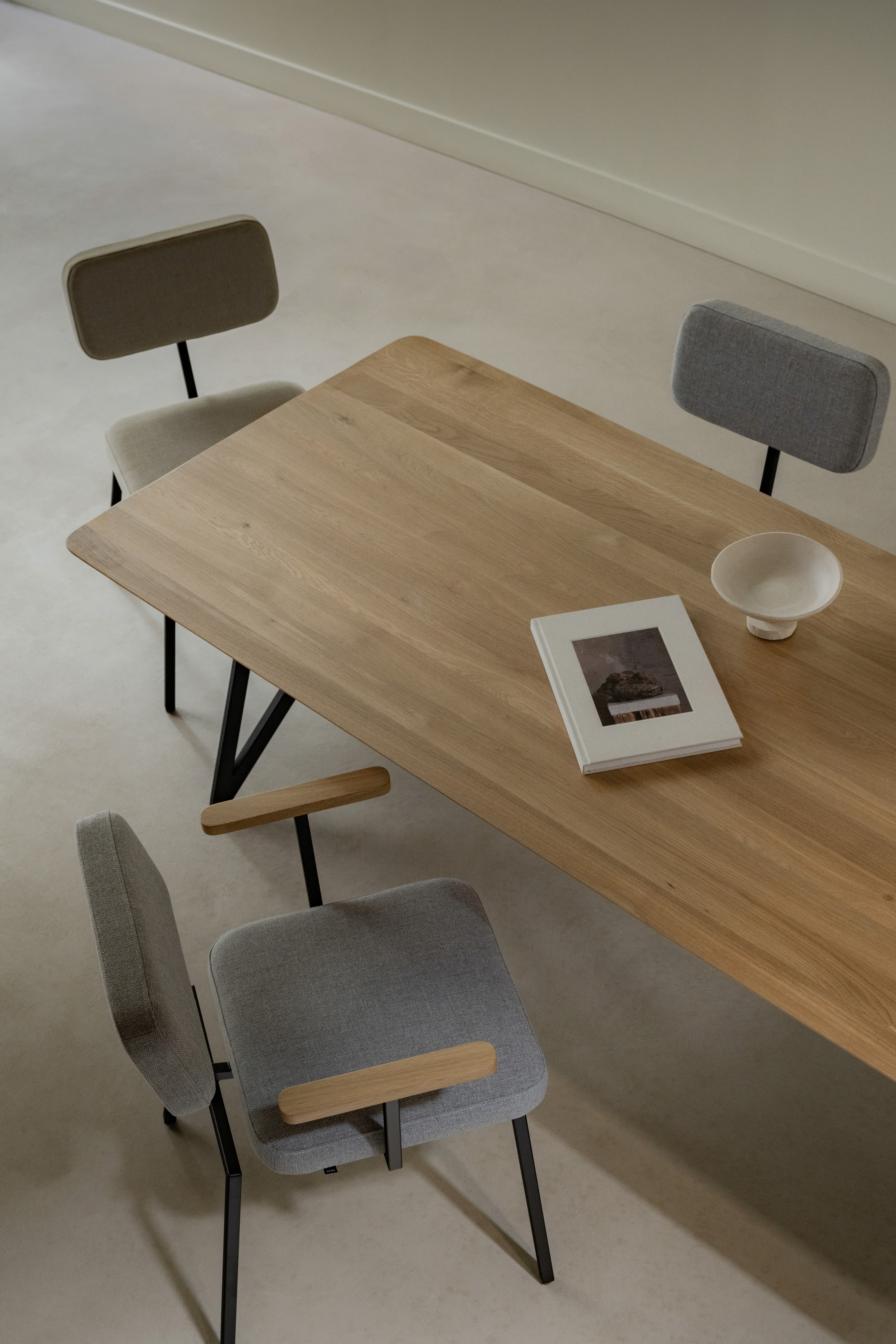 Studio Henk Ode Chair zwart onderstel