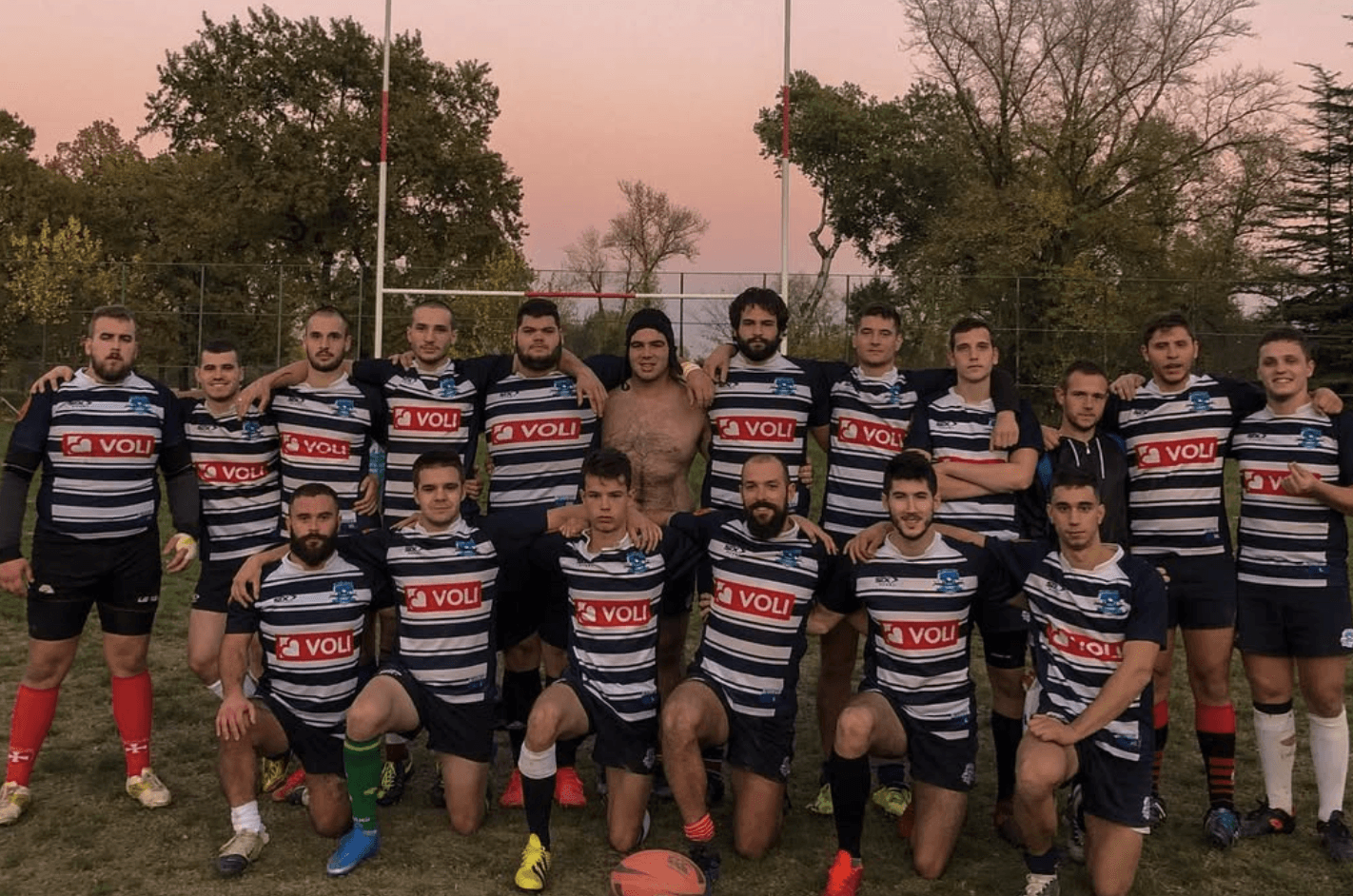 rugby players group photo