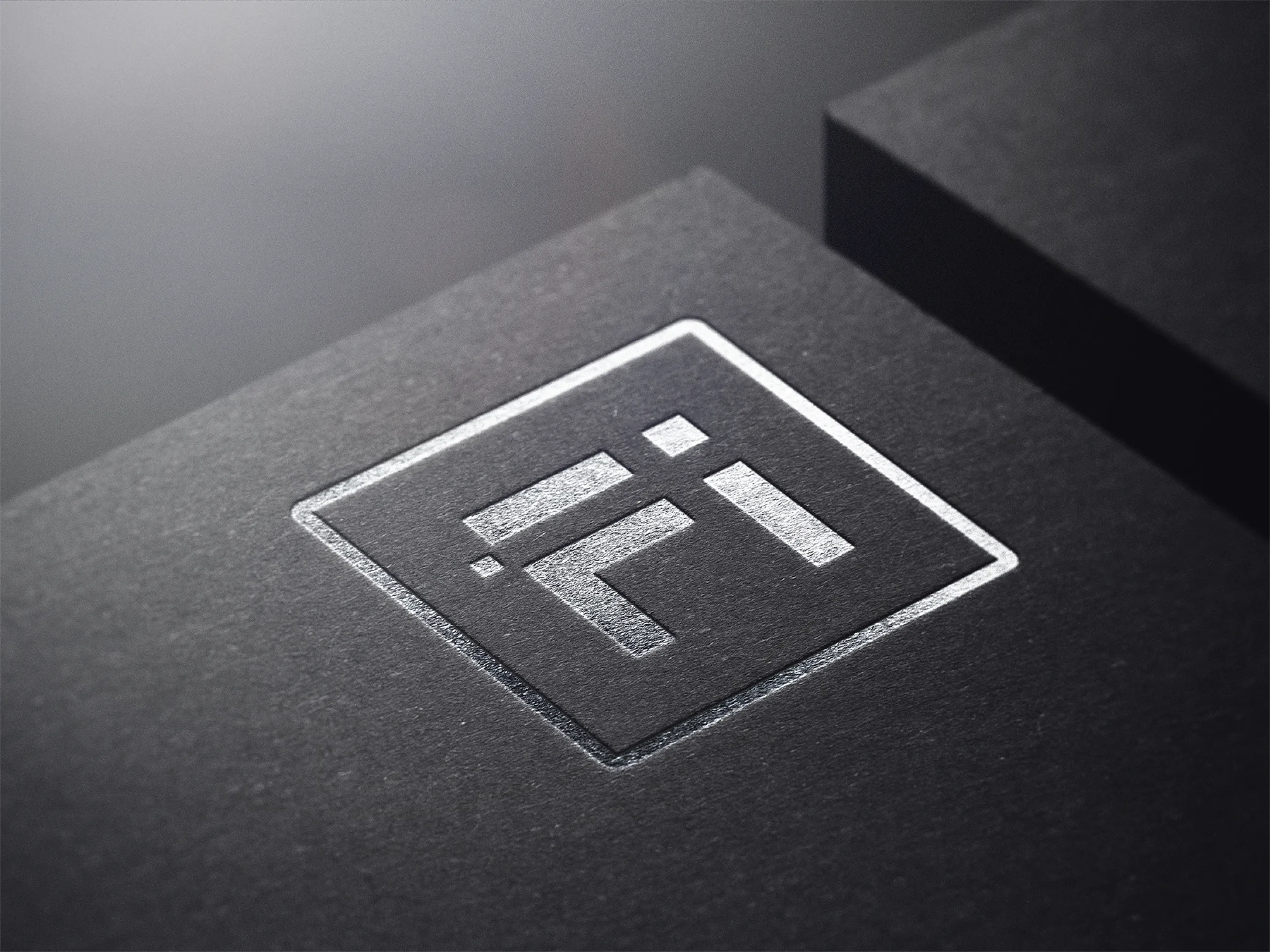 FaustinnoTech Logo
