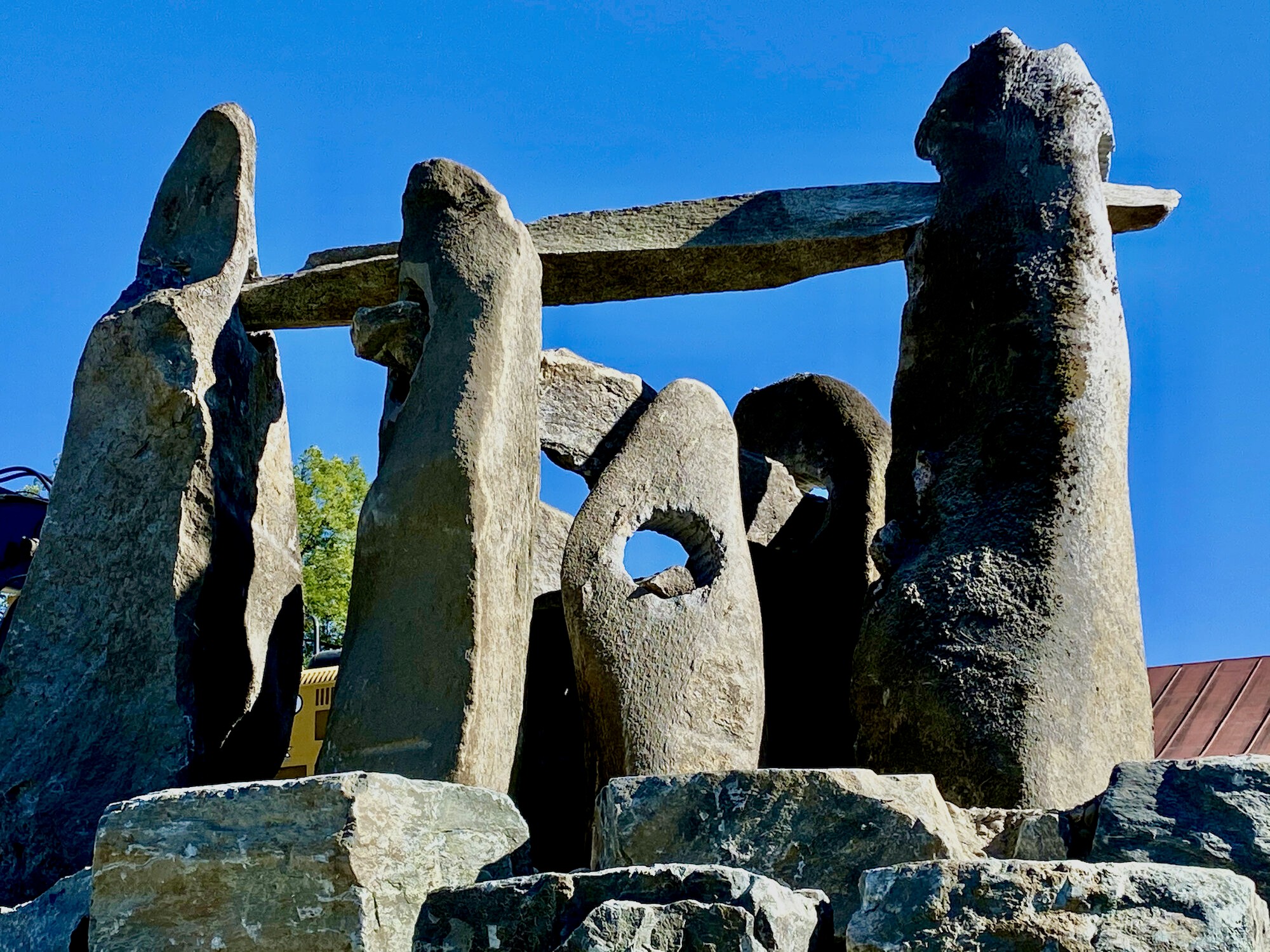 Trockenmauerkunstwerk Skulptur von Dan Snow