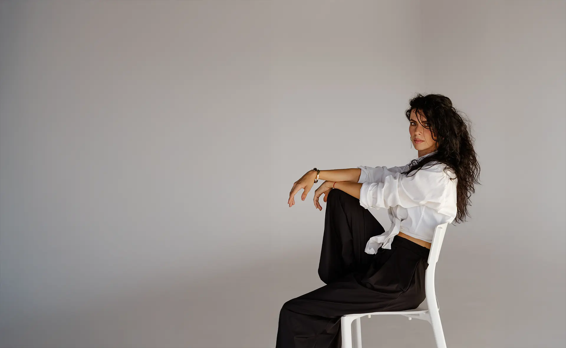 Woman Zoom Pose