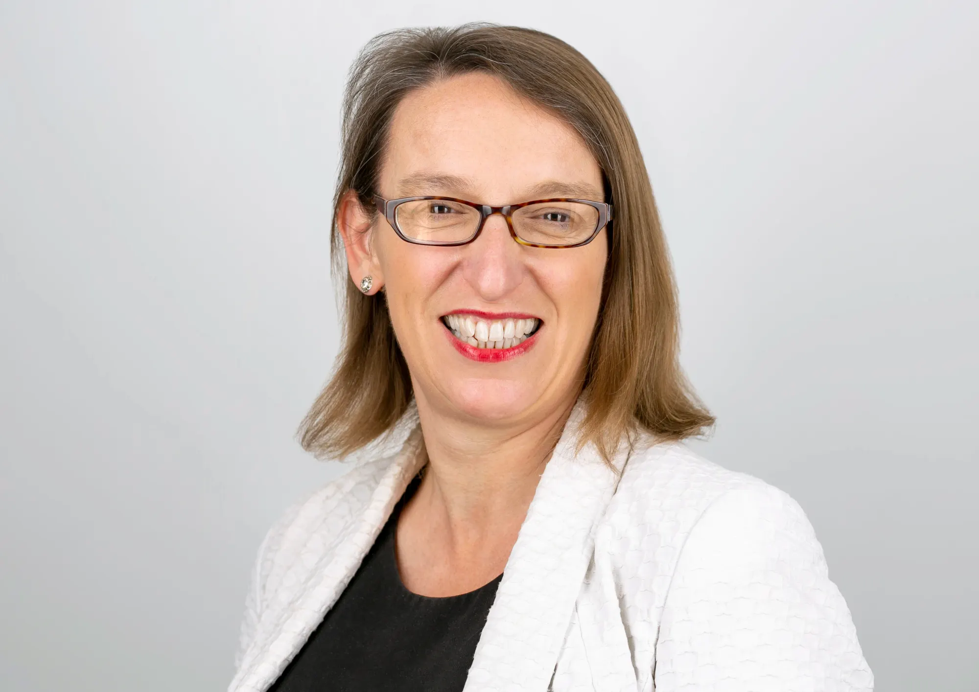 Helen Carter - Veles Consulting Associate Partner