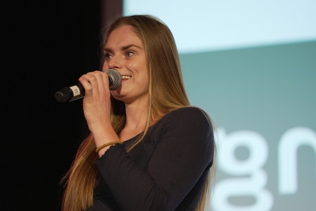 Caroline på event