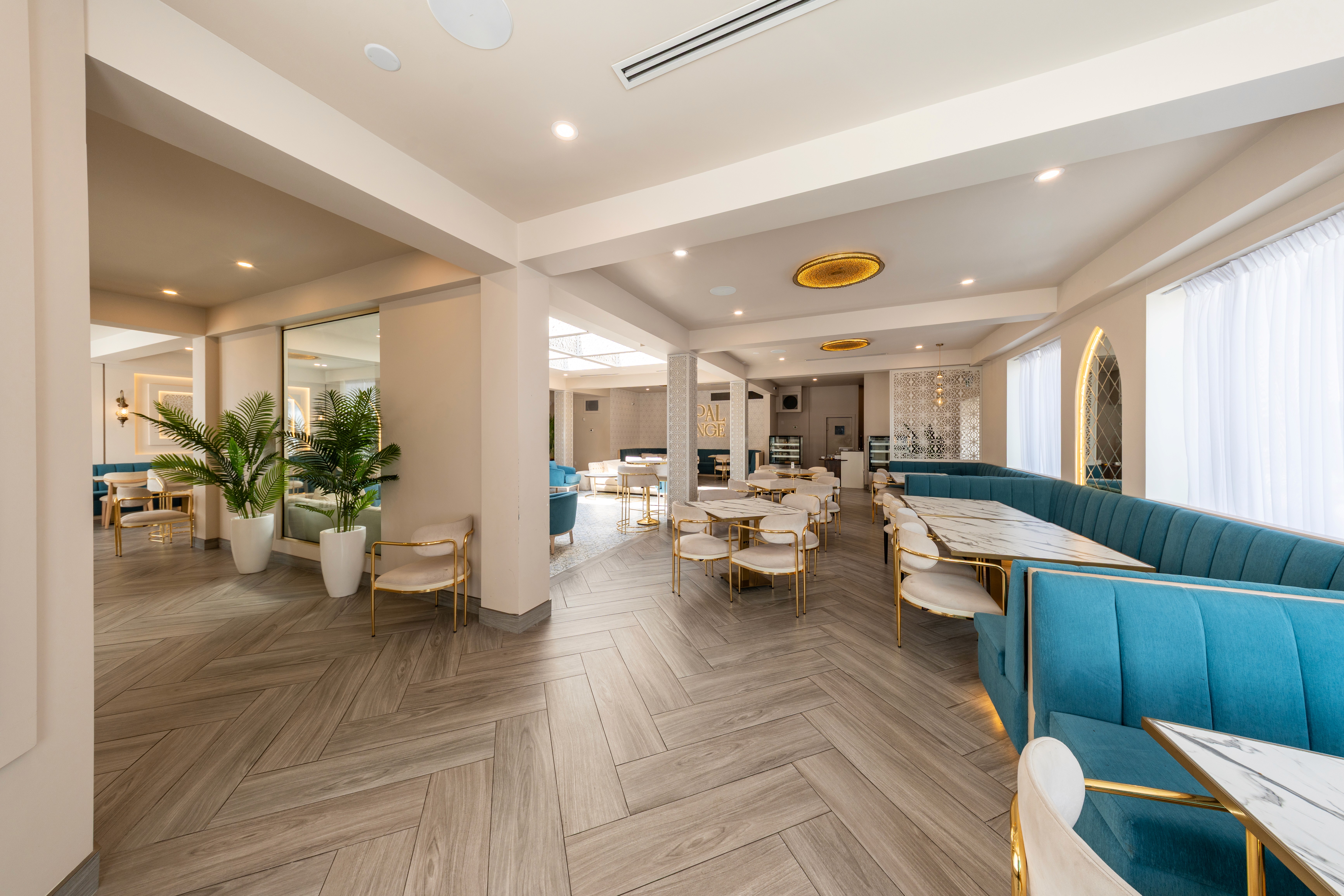 Restaurant employees