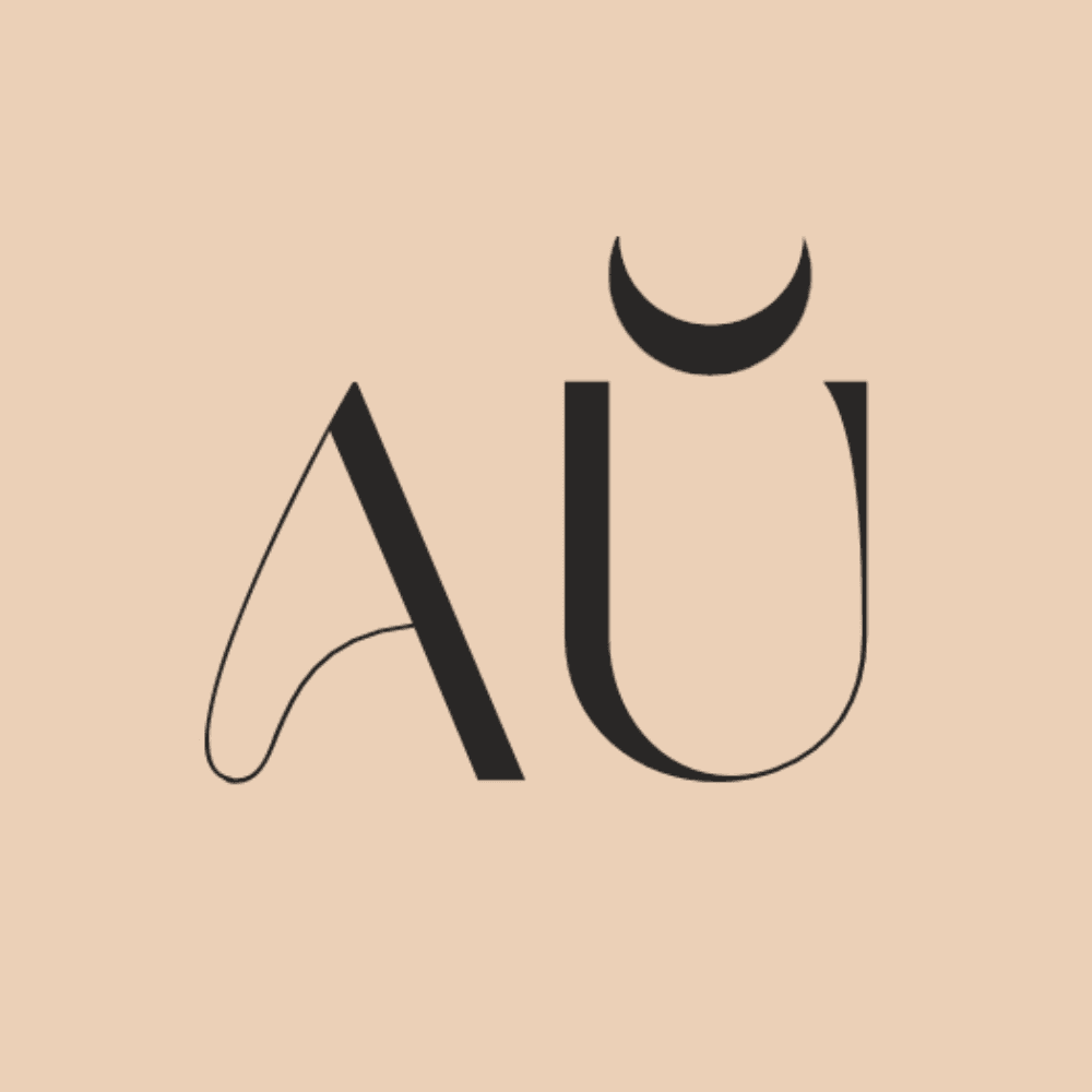 Portrait of Jessica Miller