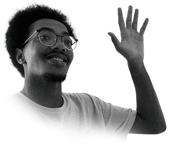 Image de Lilyan Duravel salutant les visiteurs