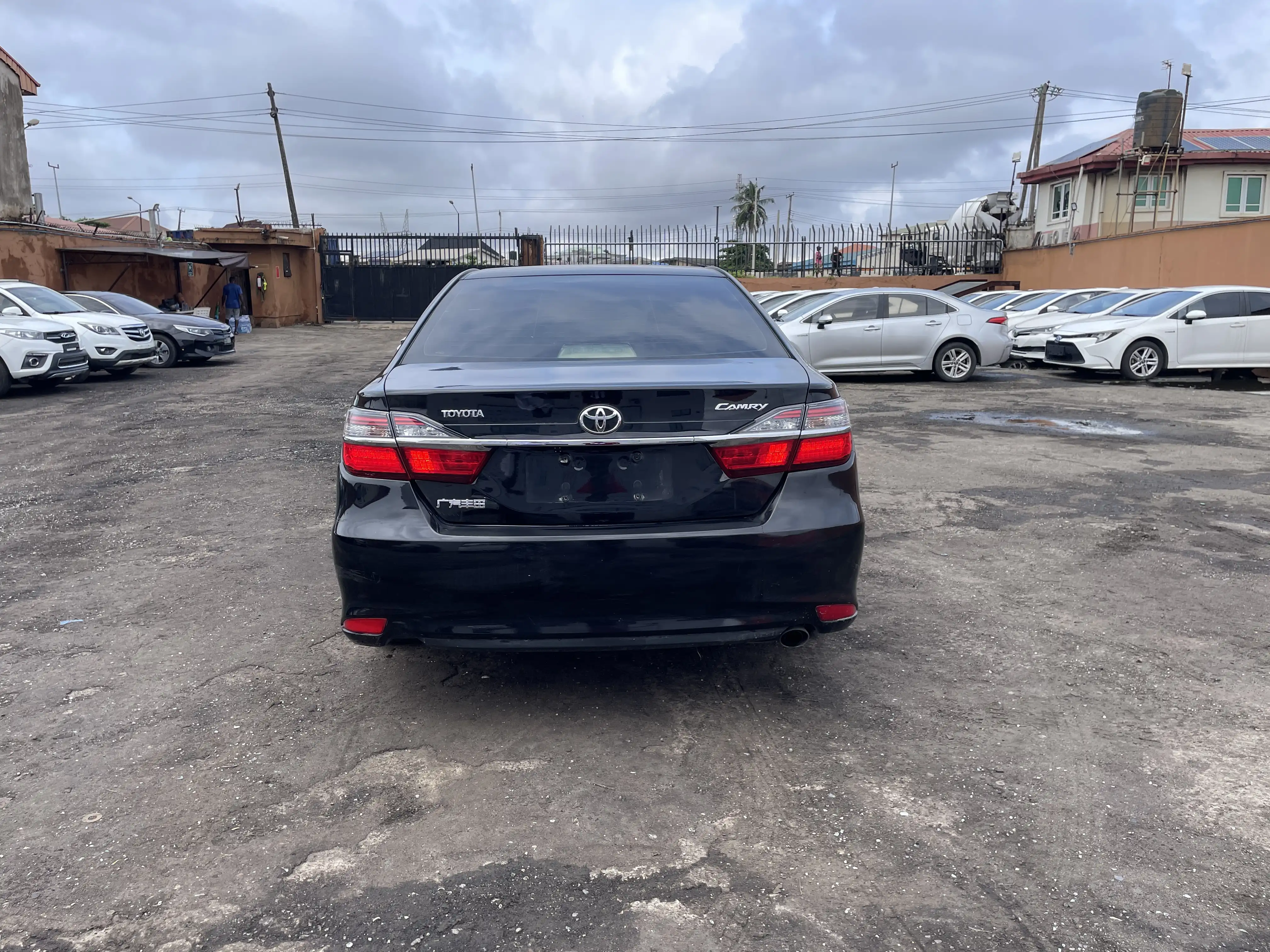Toyota Camry 2016