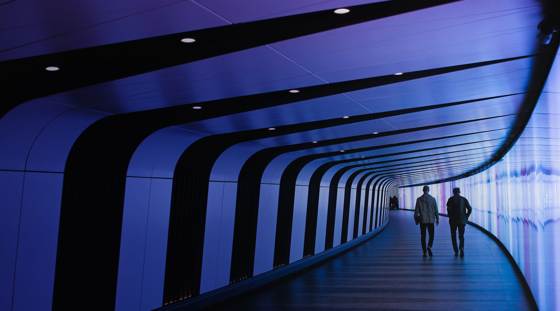 An image of people following the crowd representing why AI projects stall