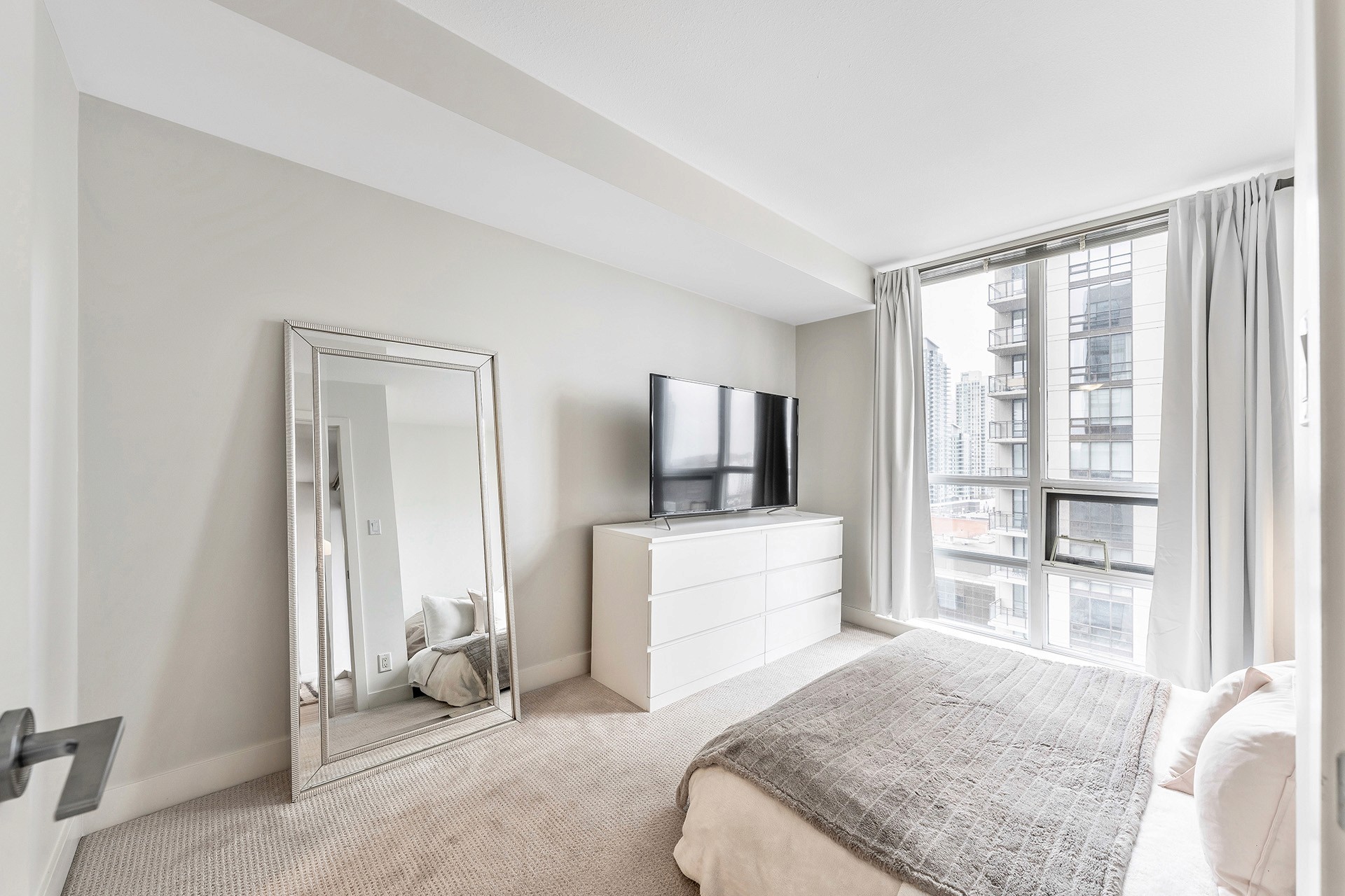 Image with the app presentation