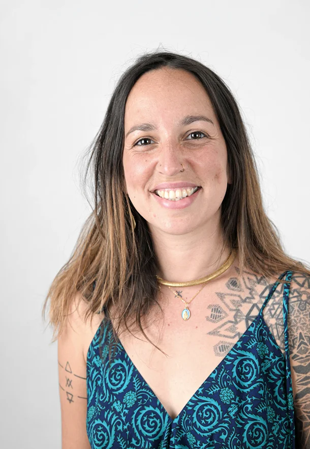 Isabel, praticienne en massage bien-être chez Pantoufle Massage à Paris