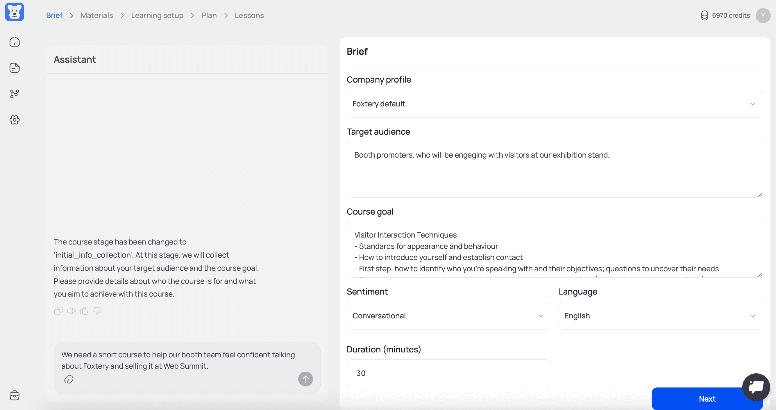 AI course creator interface for setting course context, target audience, learning goals, tone, language, and duration