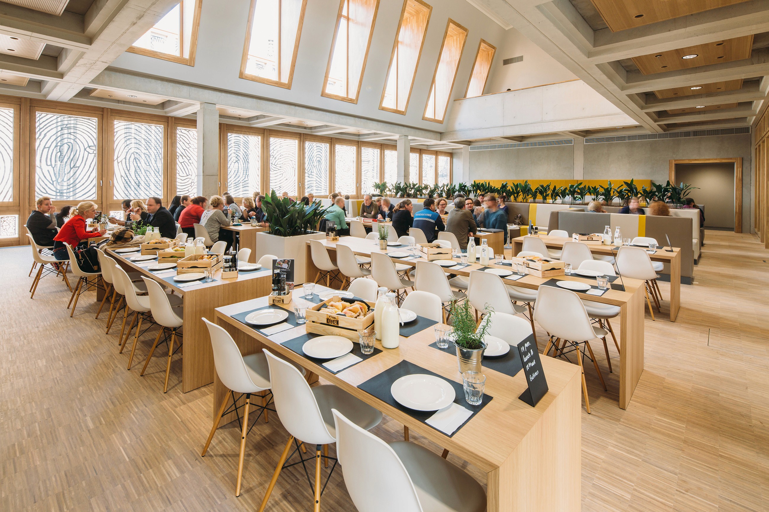 Interior photo of the employees restaurant inside the offices of the city hall