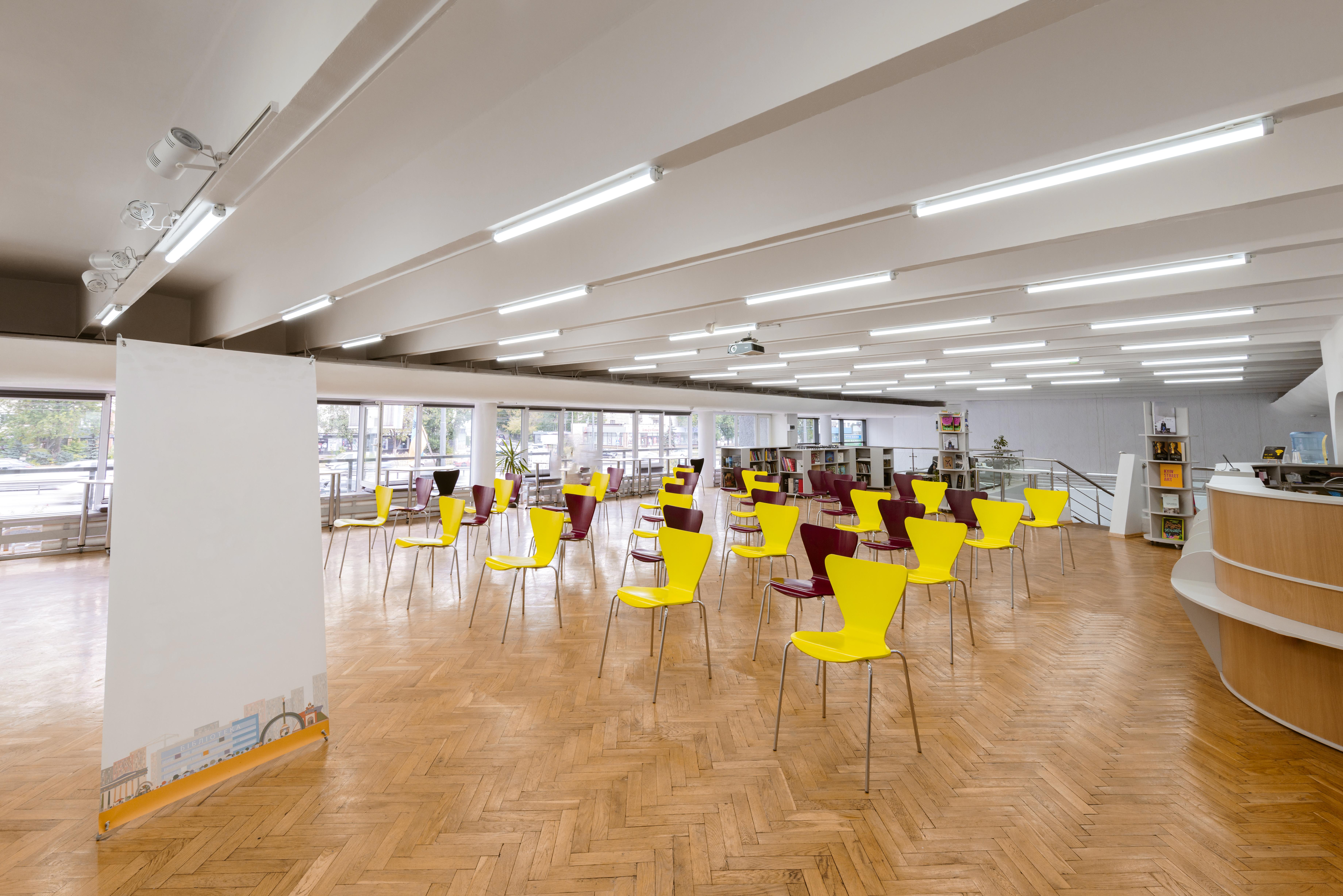 BW Design Centre 是一支擁有16年豐富經驗的專業設計團隊,我們專注於社區設計,致力打造更好社區環境。我們的服務涵蓋多個領域,包括醫療安老、教育空間、NGO非牟利組織、藝術設計、宗教團體、社區美化,以及環保ESG項目。我們透過專業工程和設計方案,從初步概念到完整執行,提供一站式服務,幫助客戶提升品牌形象,實現空間轉型,優化您的社區空間!無論是改善社區設施或推動可持續發展,我們都以創新和實用為本,確保每個項目都帶來實質價值。