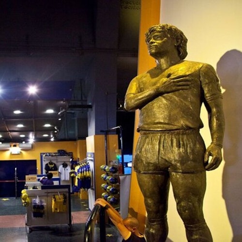 Statue of Diego Armando Maradona