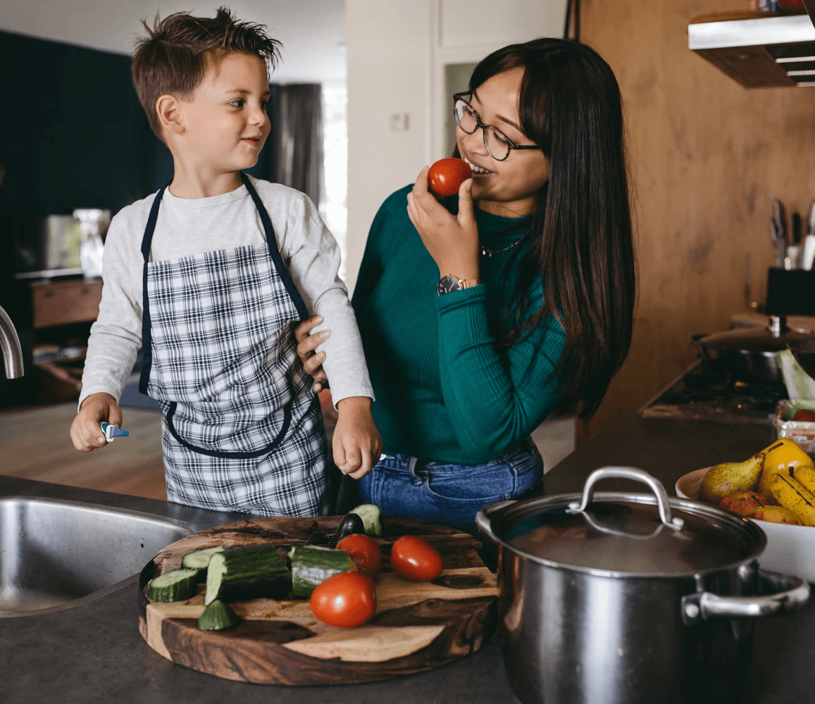Spring break: play restaurant at home