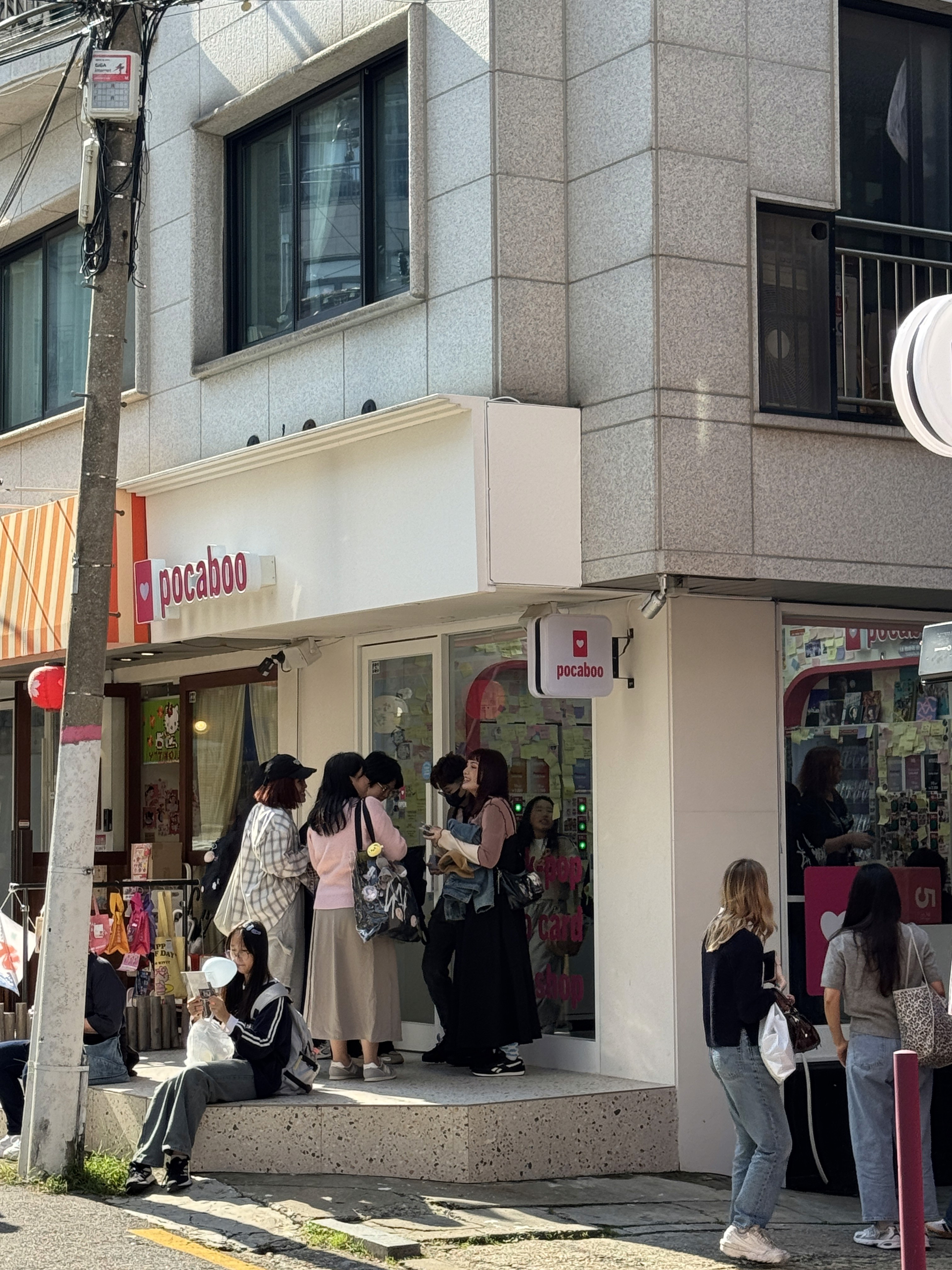 K-pop photocard wholesale bulk