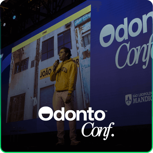 Foto de um palestrante no evento Odonto Conference