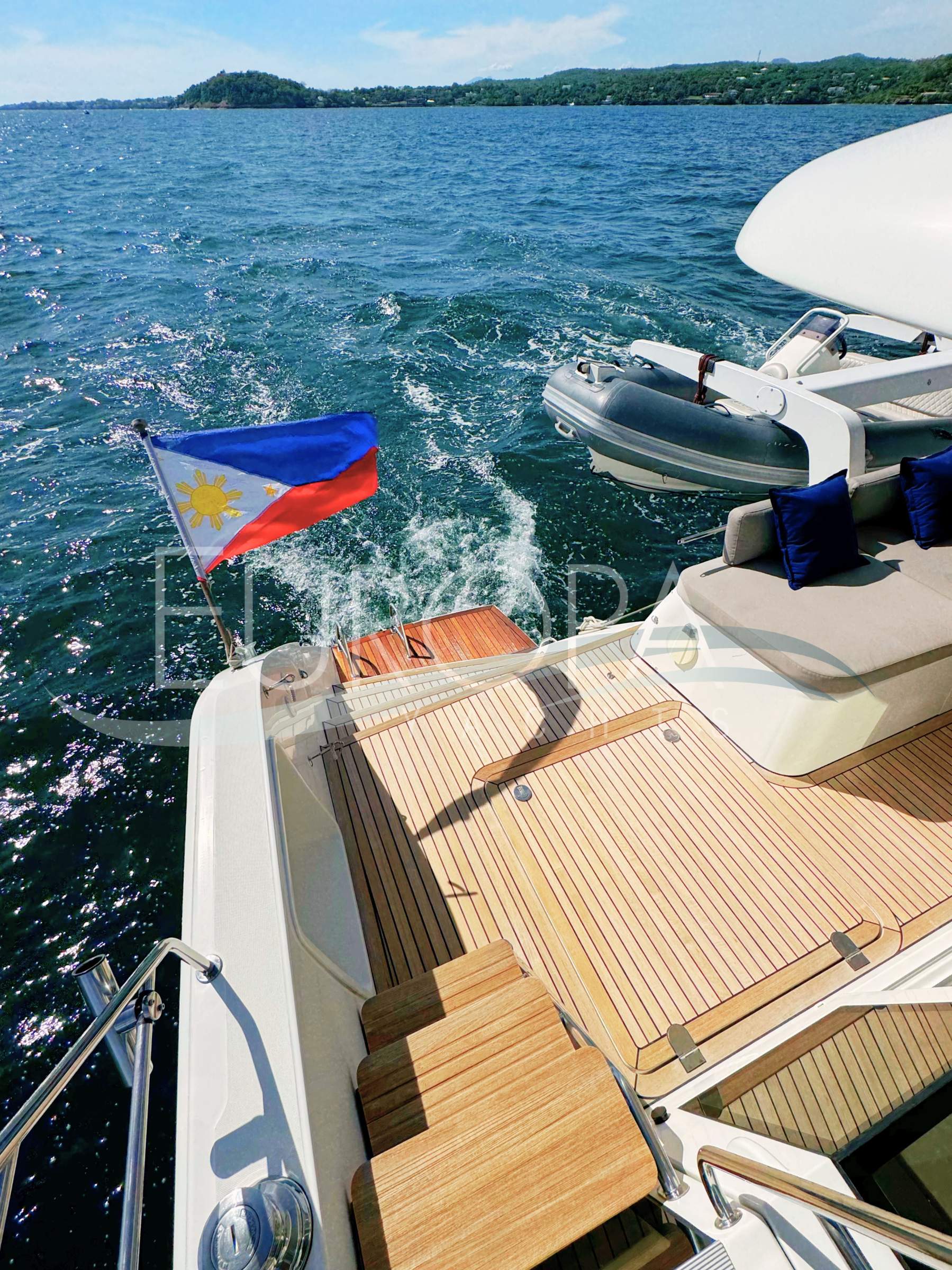 2015 Lagoon 620