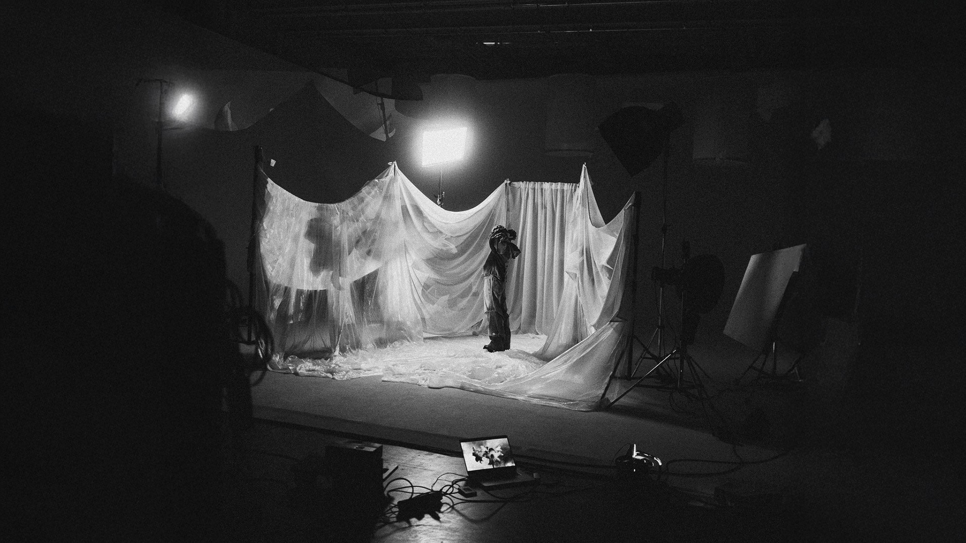 shari rosa pillen, model in mallorca sundowner with red bull jacked, racing clothes, nature sunlight and ocean in mallorca