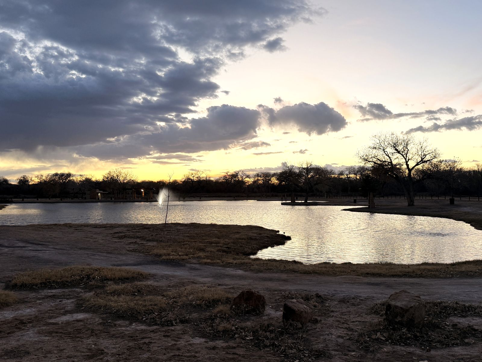 Evening light over the Isleta Lakes walking loop