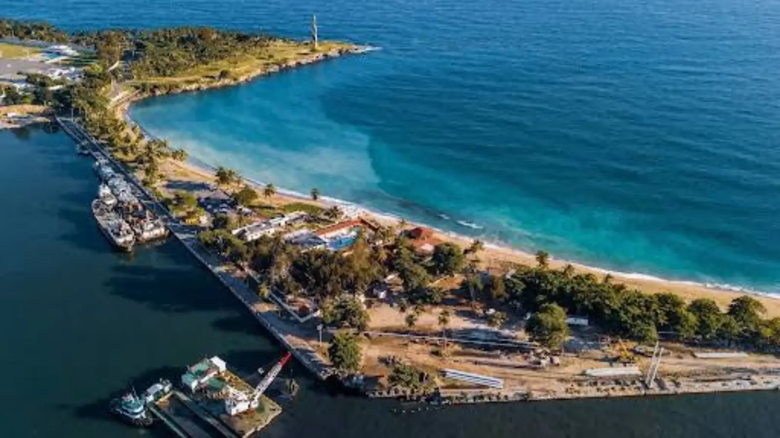 best places to visit in honduras