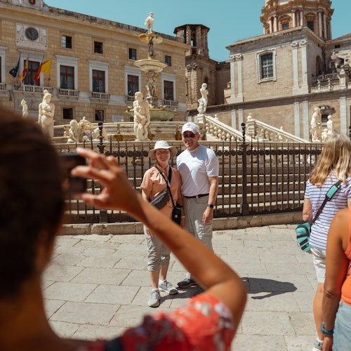 Palermo: Small-Group Guided Walking Tour with Norman Palace tickets in Palmero