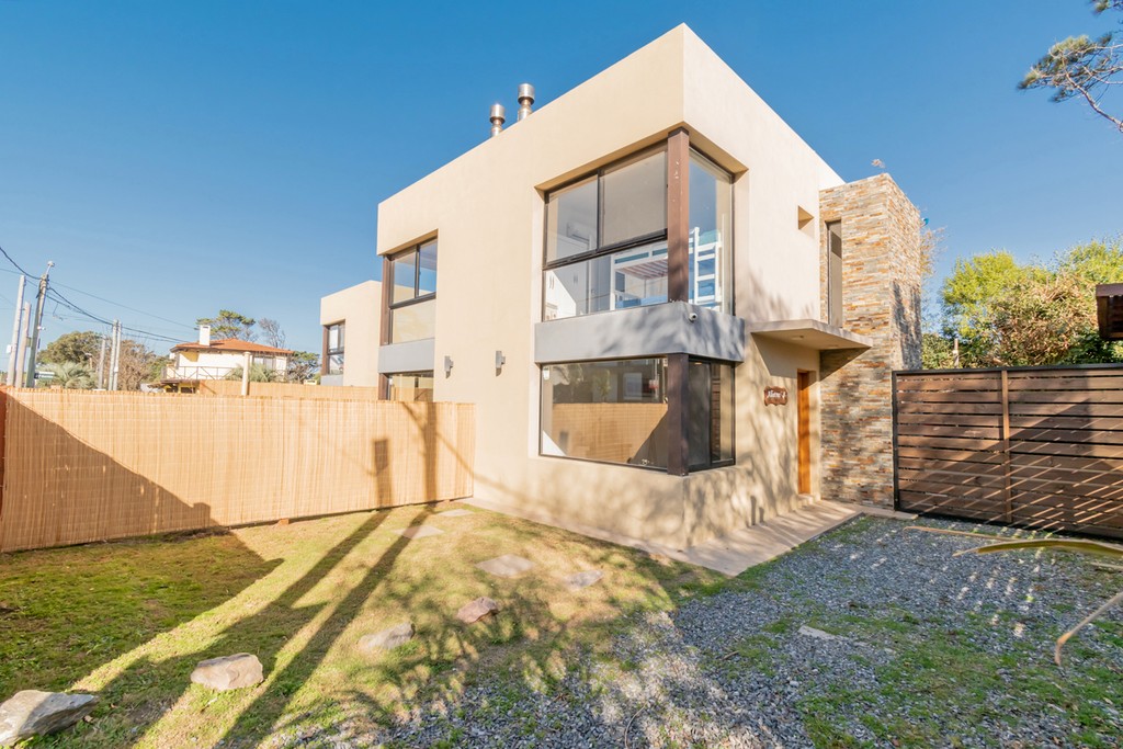 Casa Albatros con terraza frente al mar