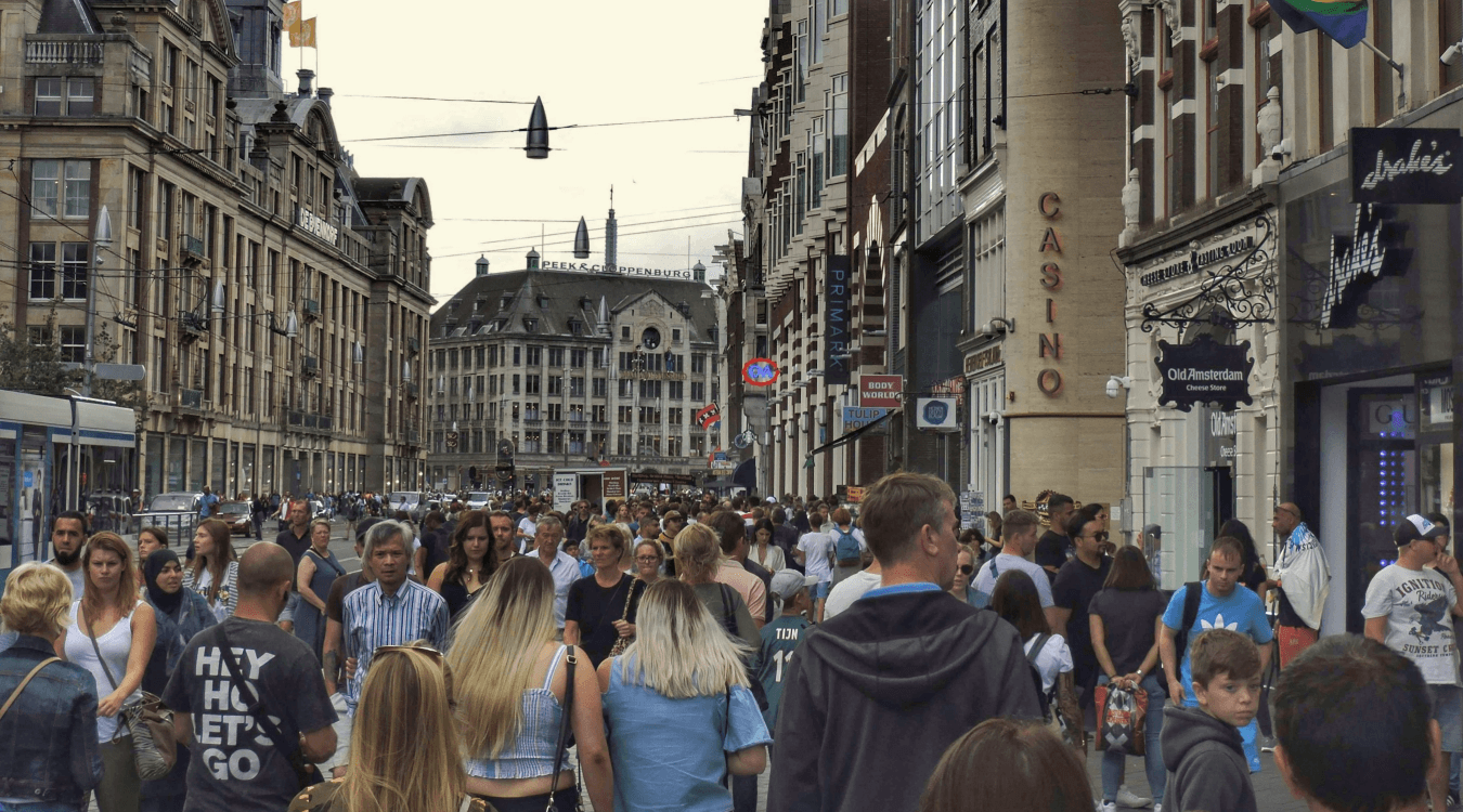 Discover the best shopping streets in Amsterdam's neighborhoods