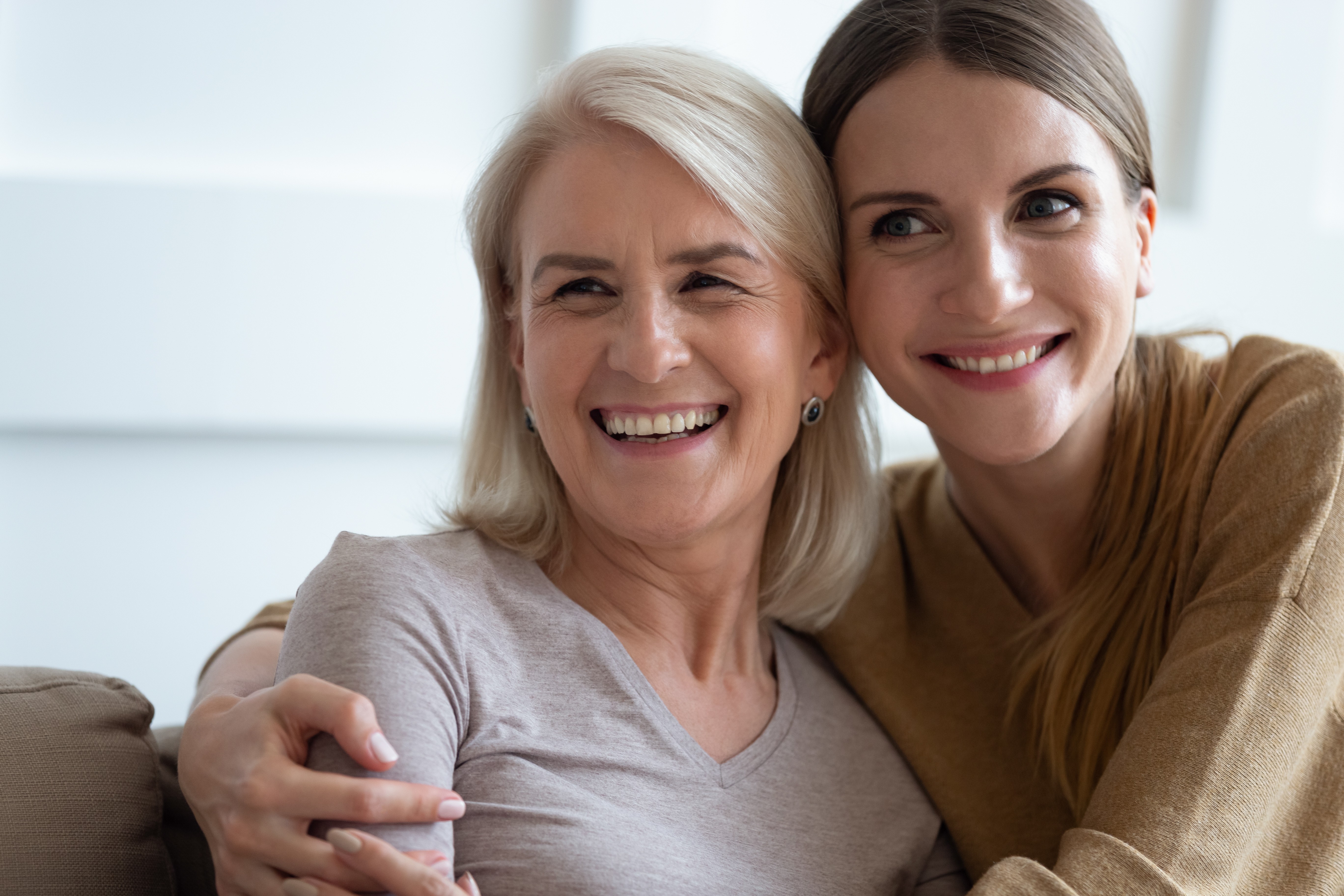 mom and daughter