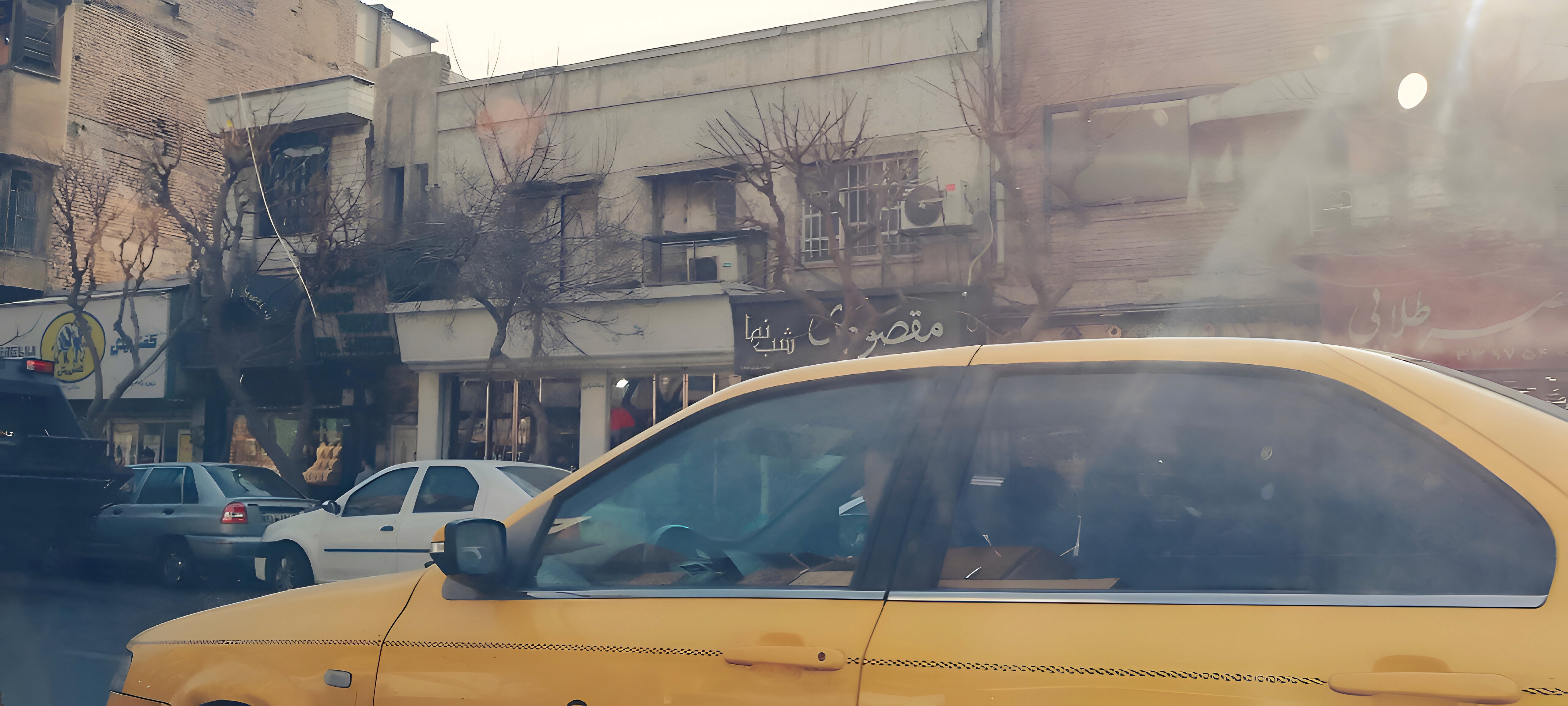 Tehran Streets with Taxis (2025)