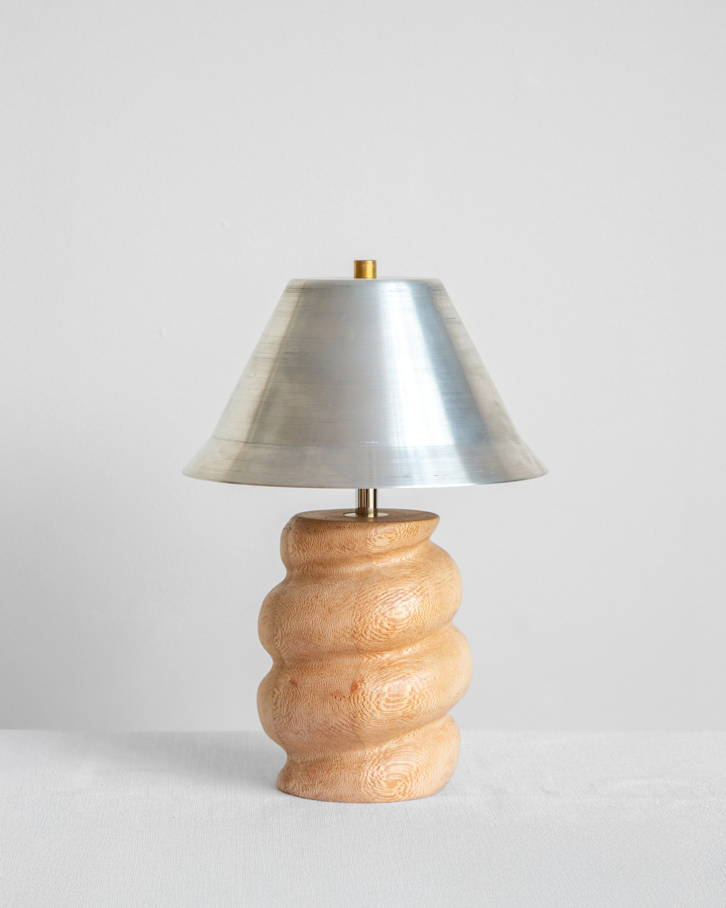 Caracol Desk Lamp with London Plane base and Aluminium shade available in UK, EU & US/CA wiring