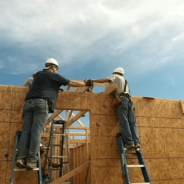 construction worker working together
