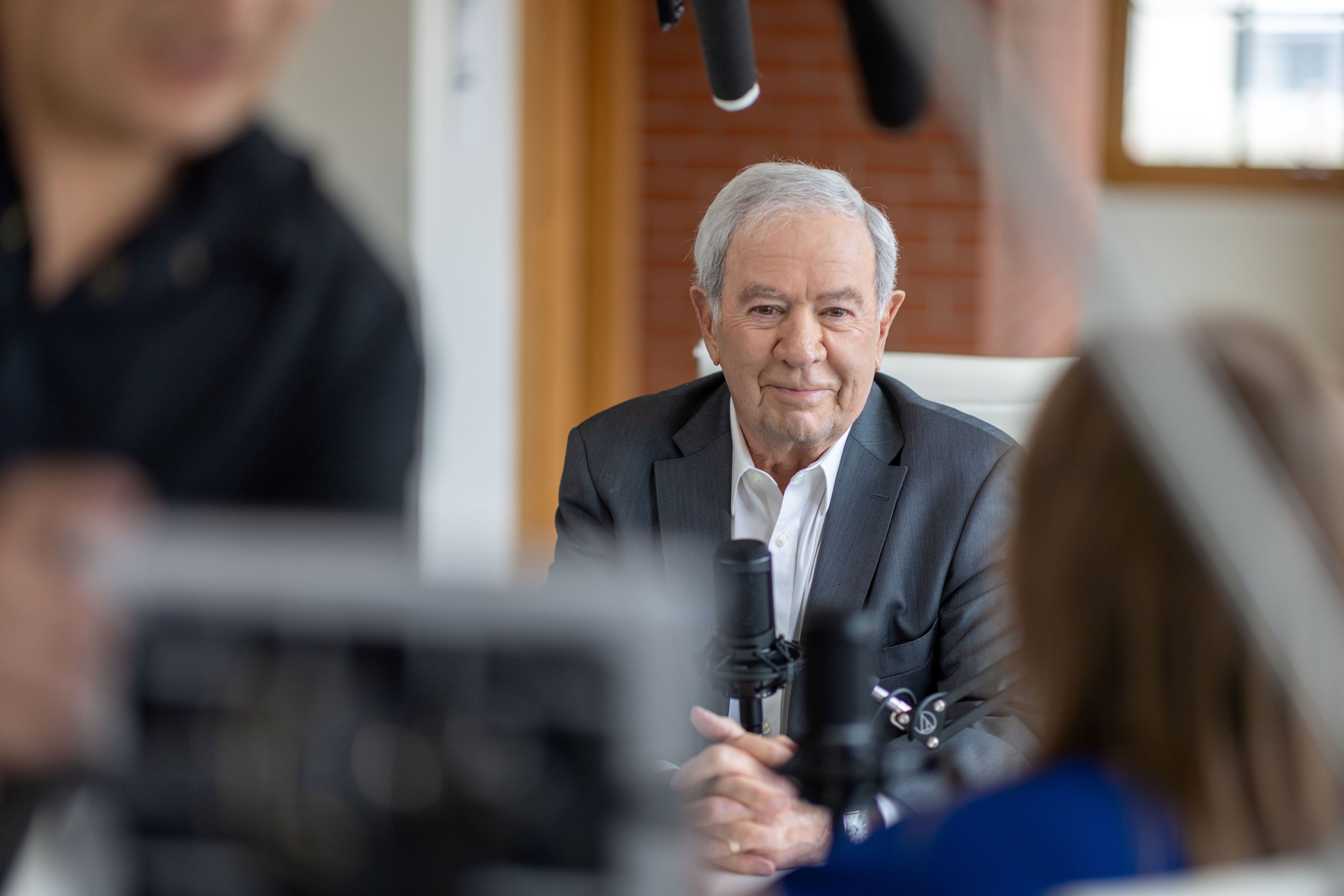  Tony Parsons, respected broadcaster and journalist, looking thoughtfully at the camera, exuding warmth and professionalism.