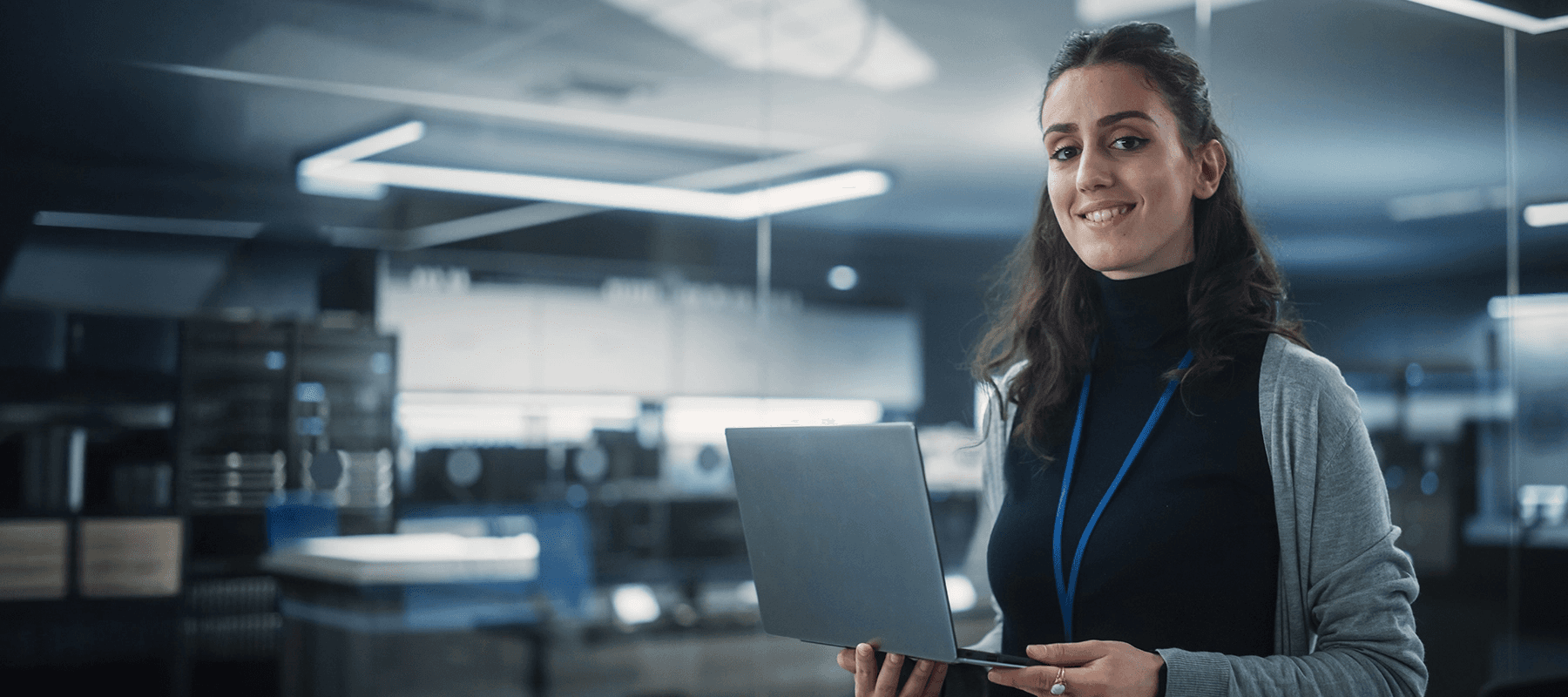 woman smiling - How to Recruit Software Engineers