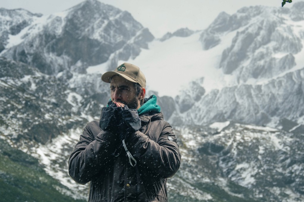 persona en tierra del fuego usuahia turista