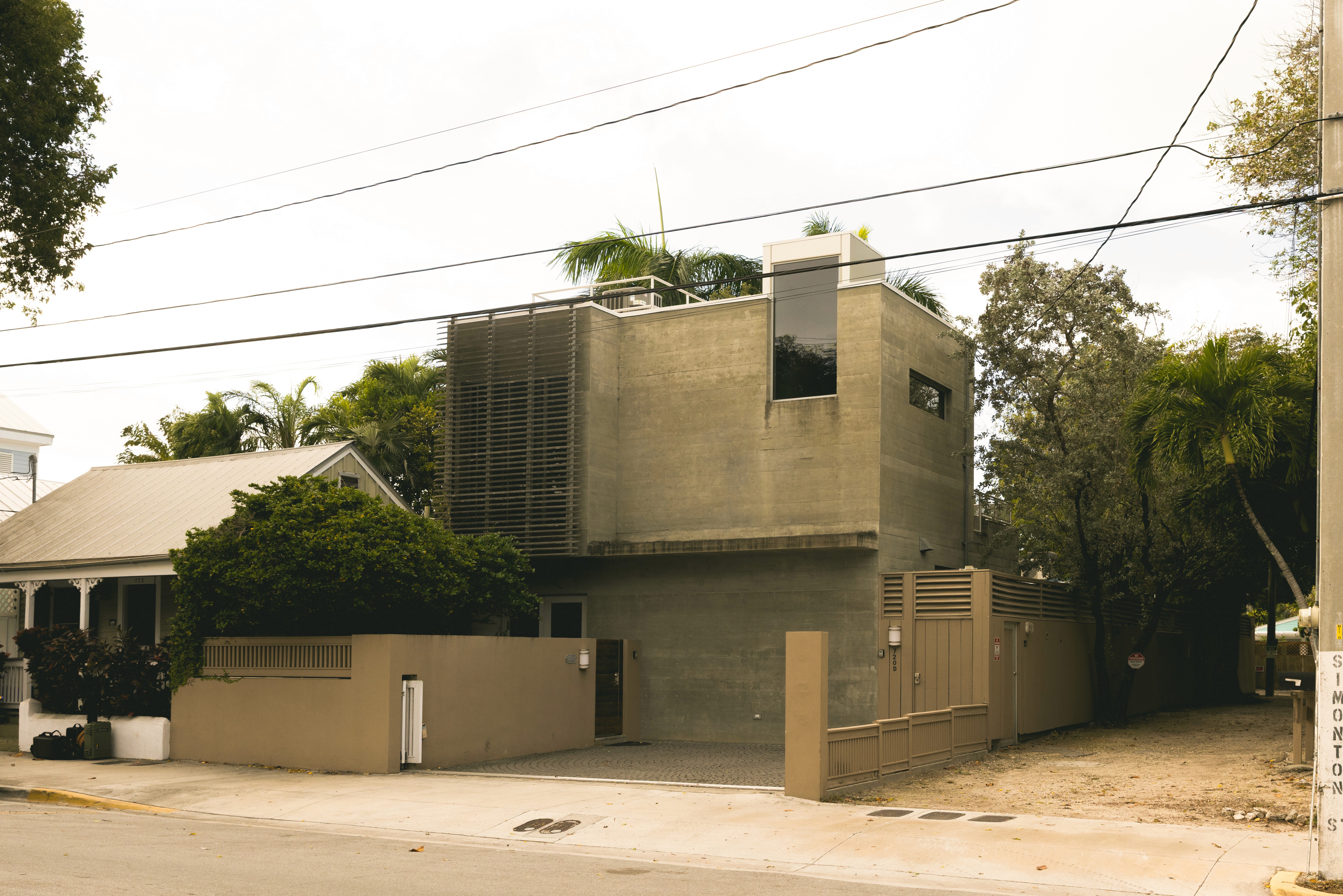 Contra House’s iconic architecture offering a bold take on contemporary Key West lodging