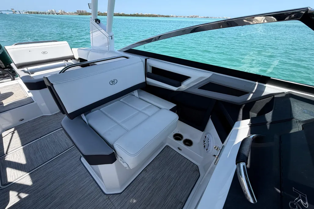 Boat thumbnail 3