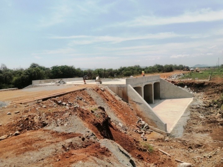 Concrete culvert structure on Road D520.
