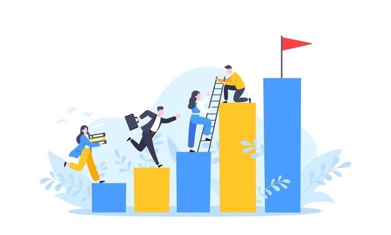 Key advantages of outsourcing including cost savings and access to talent.
