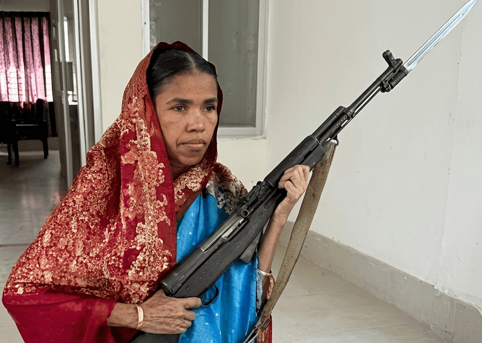 কিংবদন্তী বীর প্রতীক তারামন বিবি – ১৩ বছর বয়সে ধরেছিলেন রণাঙ্গনের স্টেনগান