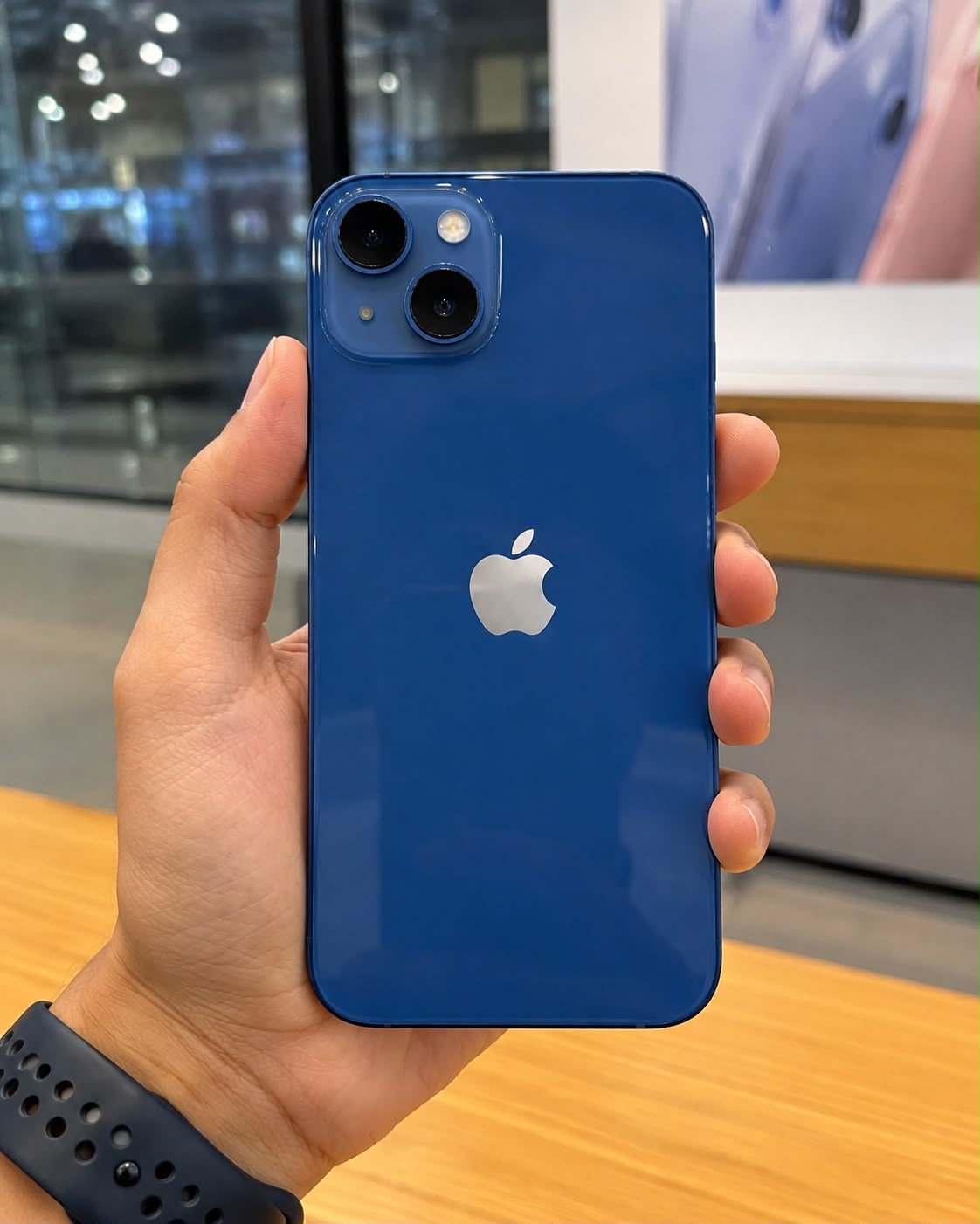 iPhone 13 128GB Azul seminuevo Grado A