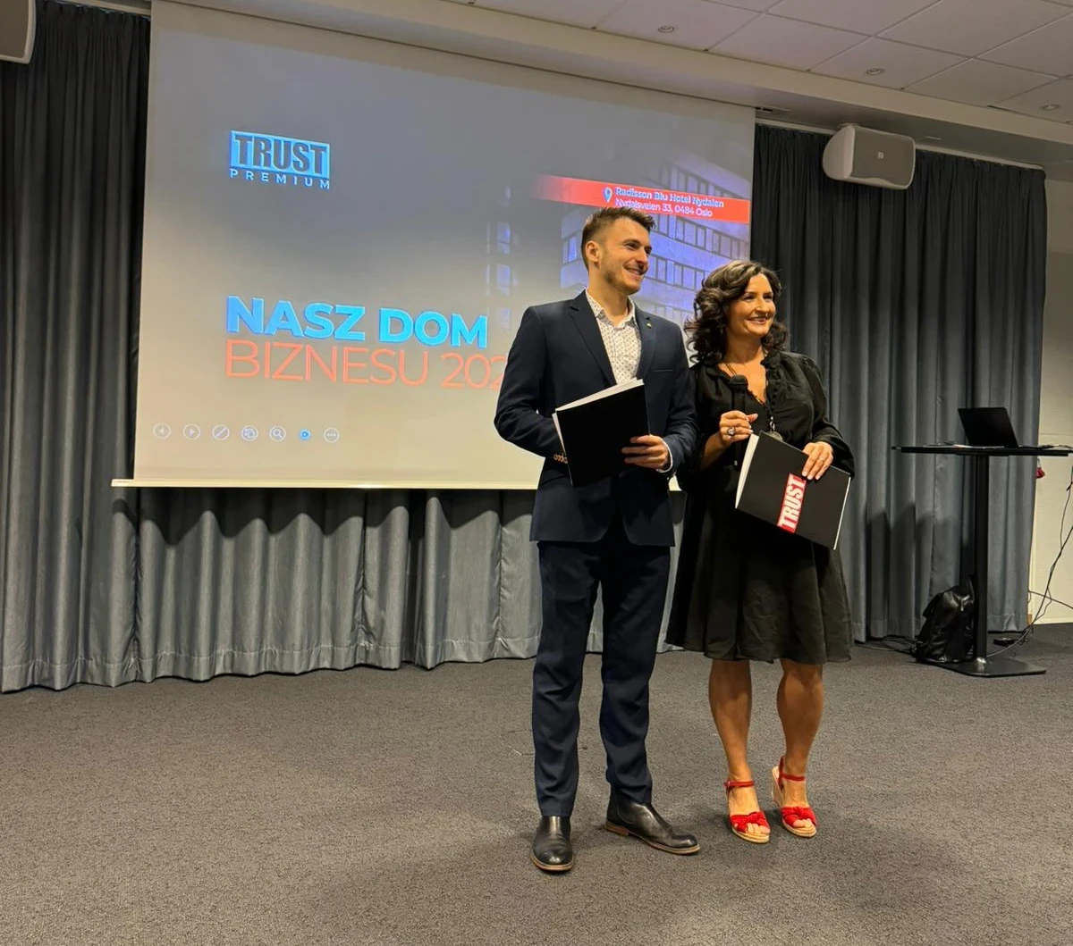 spotkanie podczas konferencji