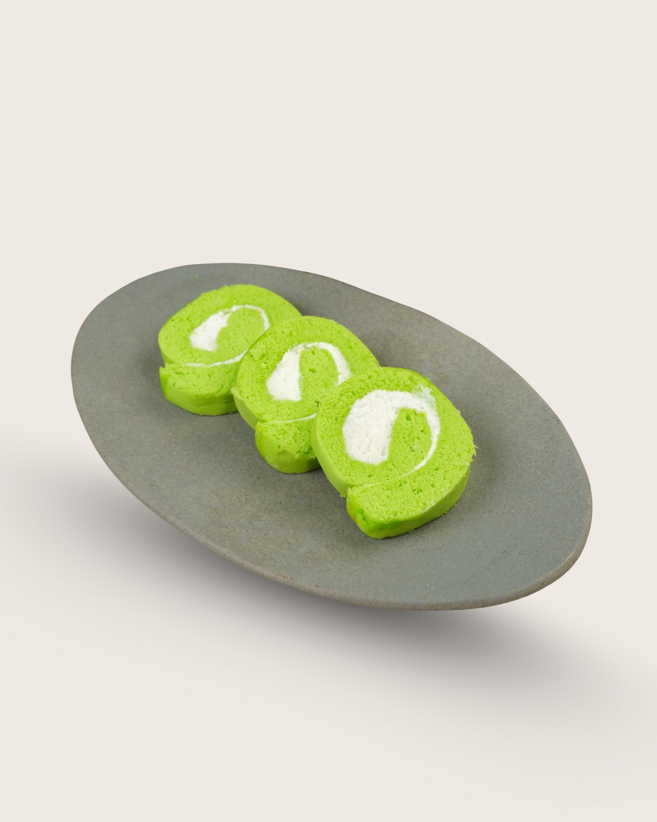 Matcha Roulade Cake