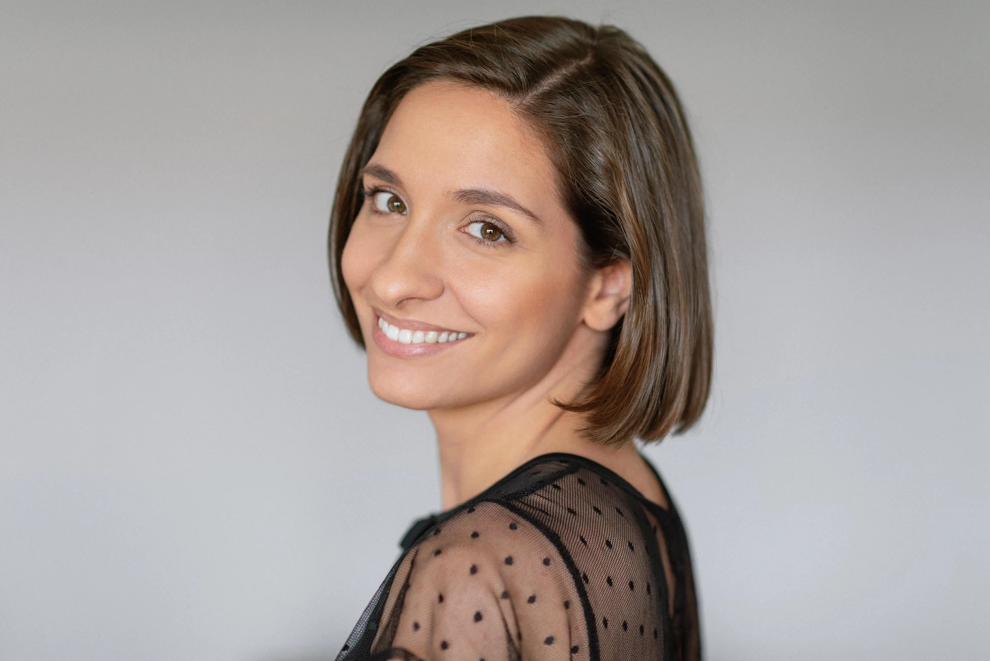 Claudia Almeida, estratega de marca na HIVER agency