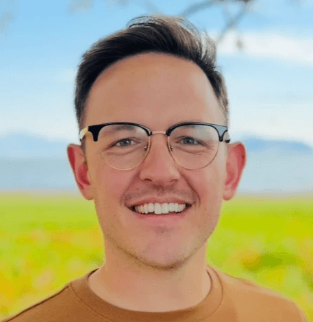 Philip Duncan headshot