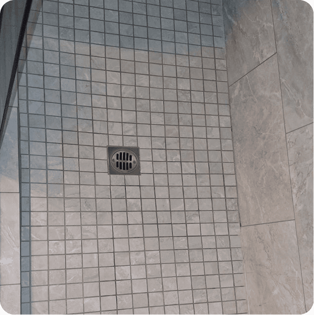 A clean shower after cleaning in the bathroom.