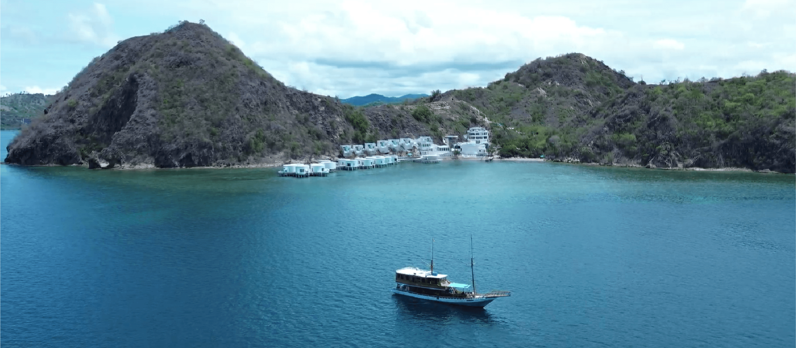 Trip in Labuan bajo with our greatest ship Zahra Jaya