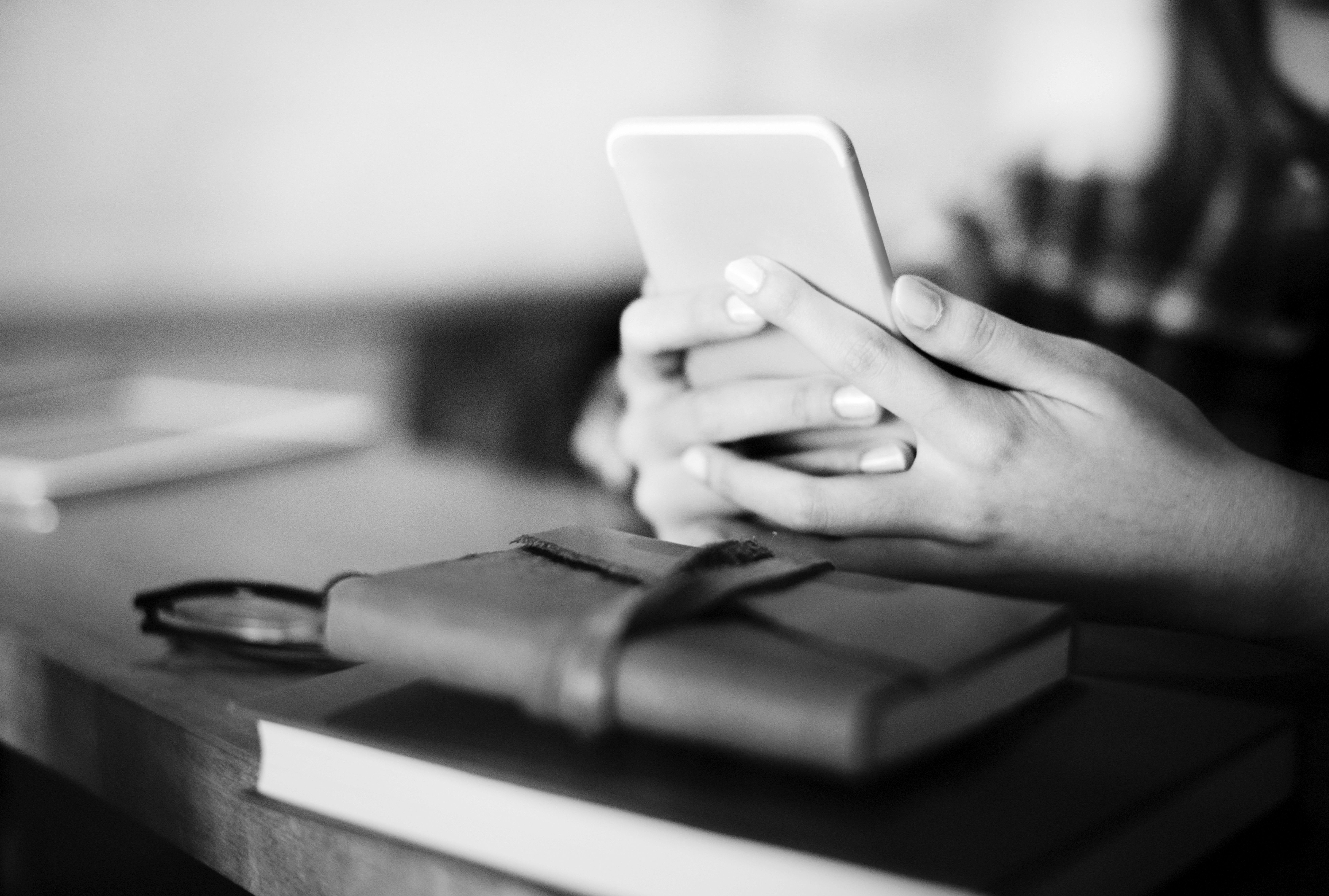 personne utilisant une application créé par Wendlia