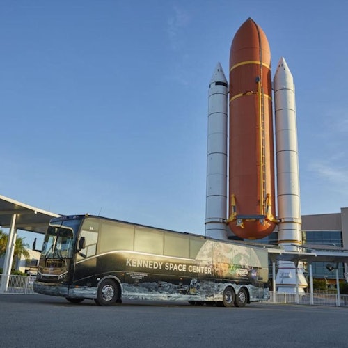 PRATA MED EN ASTRONAUT