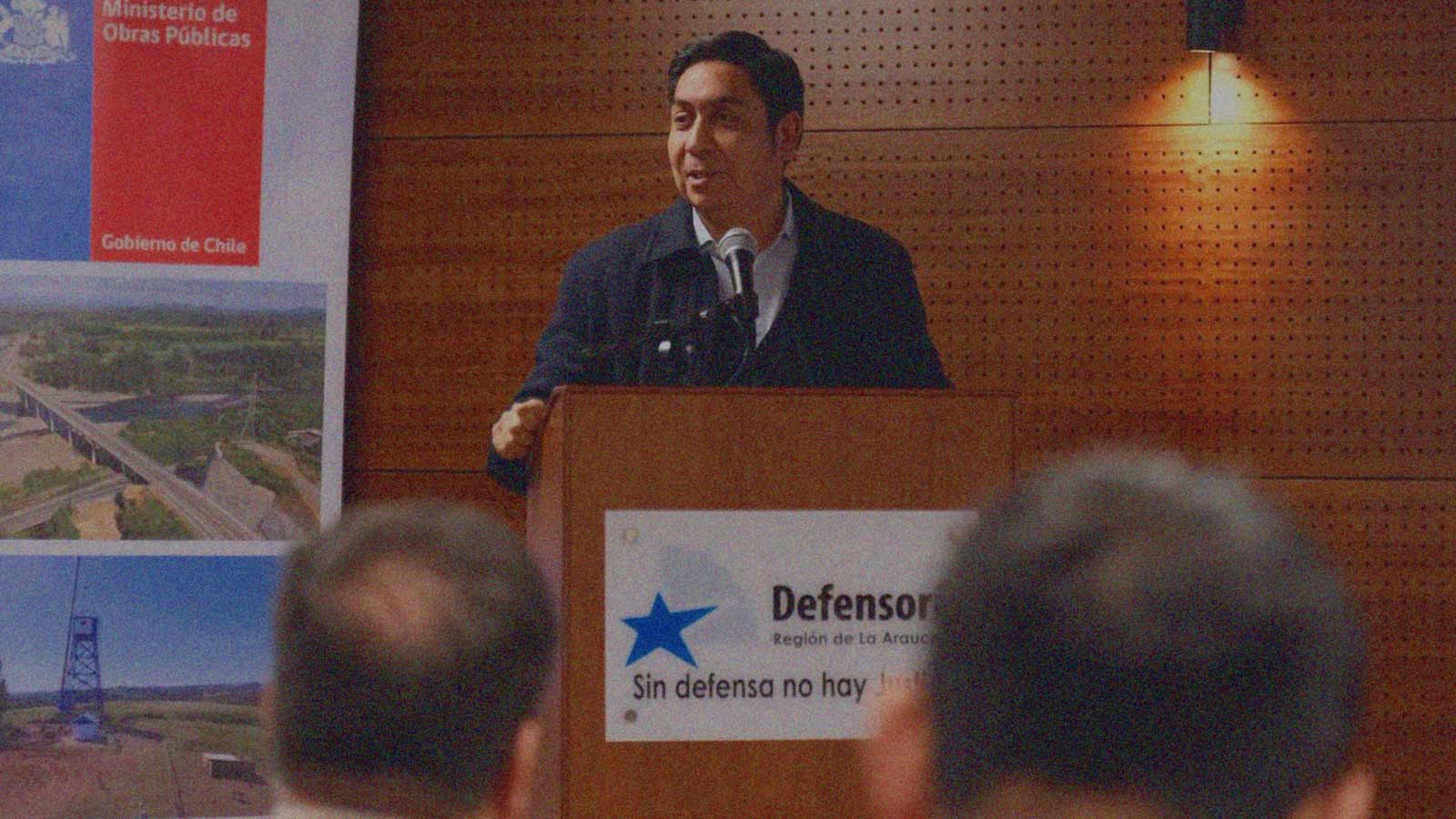 Foto que muestra una actividad de la institucionalidad de gobierno en materias indígenas, en la columna de opinión La consulta indígena y el interés general de IdeaPaís.